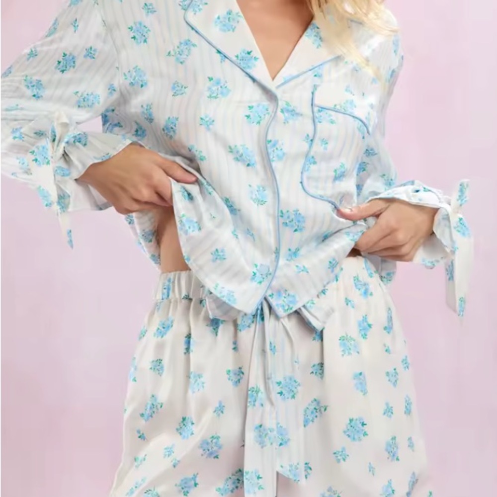 NWOT Blue Shabby Chic Floral Satin PJ Lounge Set
